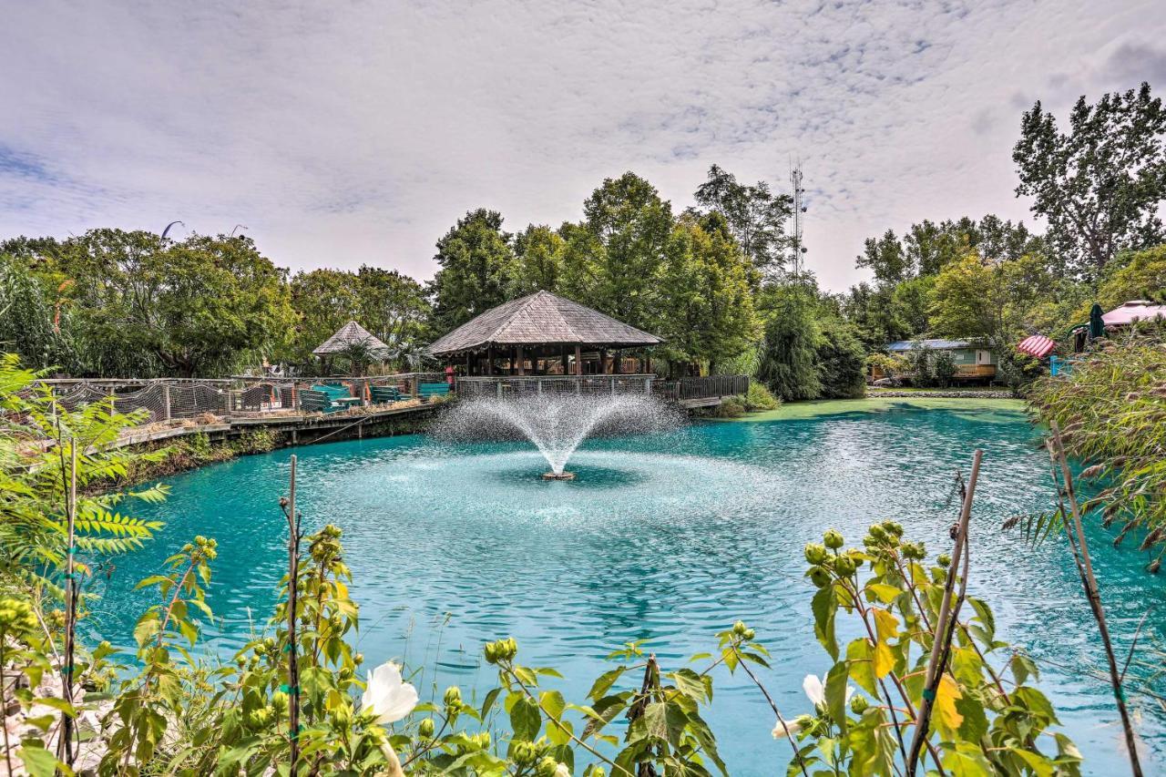 Resort-Style Condo With Lake-View Balcony! Put-in-Bay Exterior foto